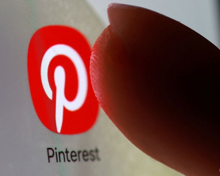 Pinterest forecasts upbeat quarterly revenue on resilient ad spending, shares surge