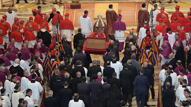 Thousands honour Pope Francis in St Peter's Basilica