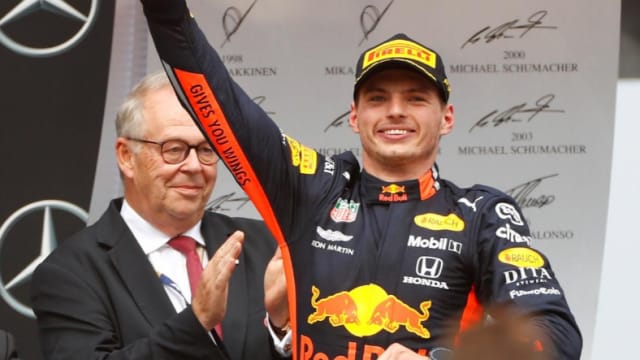F1美国大奖赛：红牛车队维斯塔潘夺冠