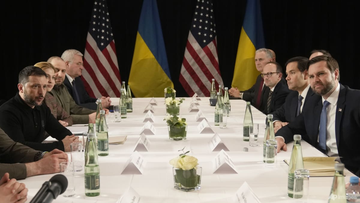 Vance tells Zelenskyy US wants 'lasting' peace