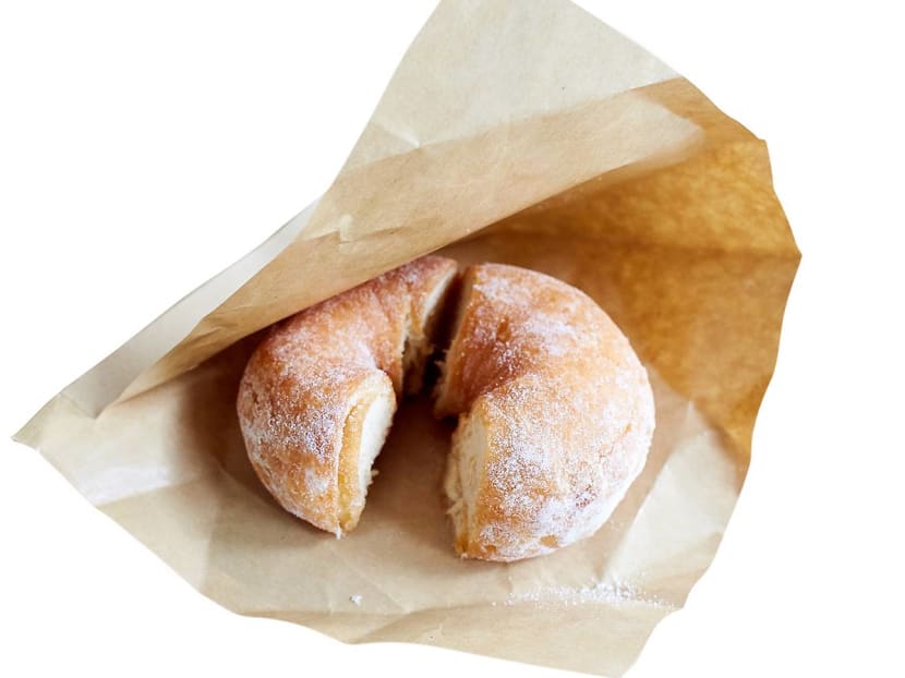Fat, Fluffy Doughnuts From Tokyo's Haritts A Worthy Indulgence