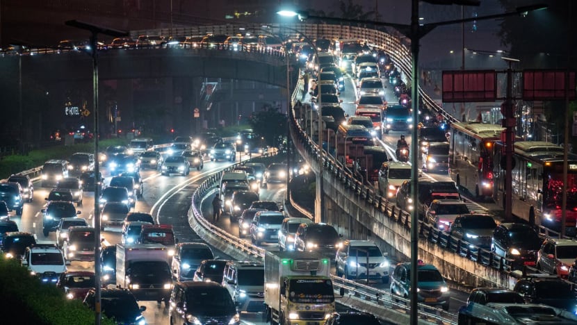 IN FOCUS: How Southeast Asian cities lack 'political will' to fix notorious traffic  jams - CNA