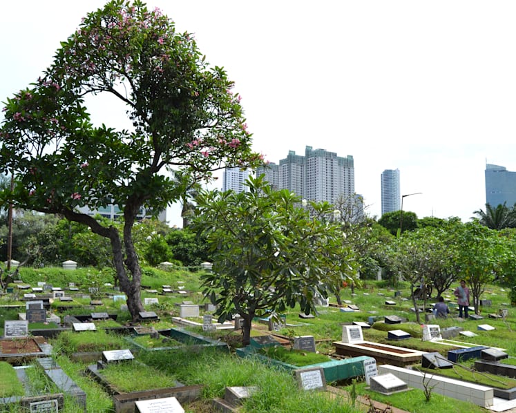 'Beautiful and culturally valuable': Indonesia graveyard community seeks history through old cemeteries
