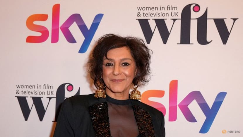 Idris Elba, Torvill and Dean star in Britain's New Year honours