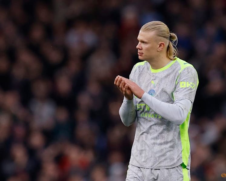 City's Guardiola considers resting Haaland for Swansea League Cup clash