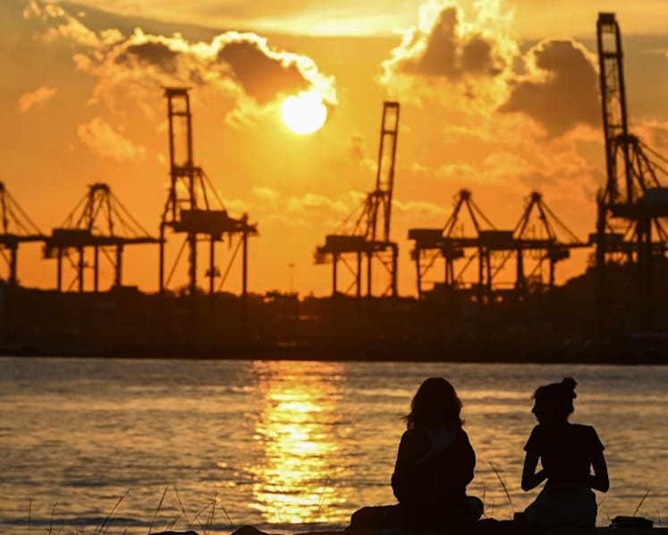 Warm, dry weather expected in first half of February; temperature could reach 34°C on some days