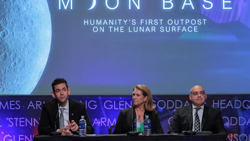 NASA picks Blue Origin, other space firms for moon missions 
