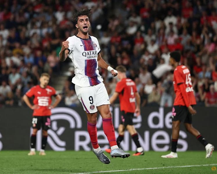 Torres double rescues point for PSG at Rennes in Ligue 1 opener