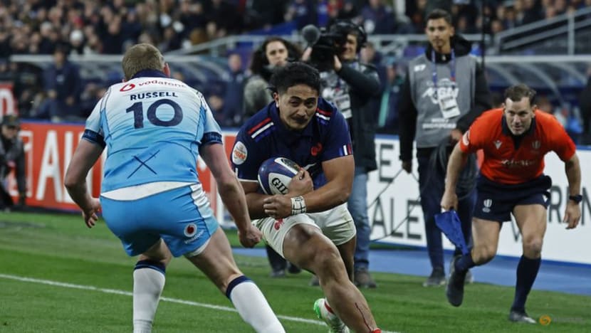 France set Six Nations try record