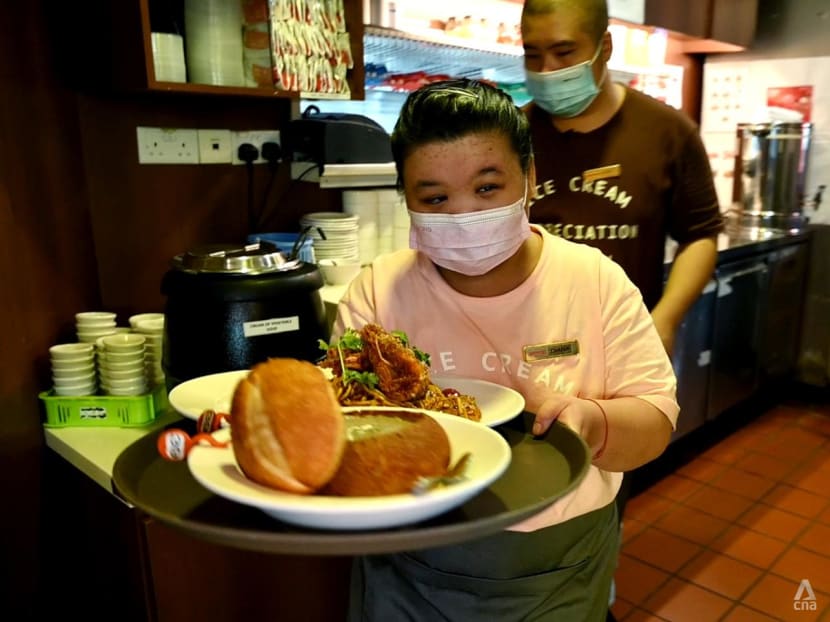 Swensen's hires students with special needs. It doesn't expect customers to lower service expectations