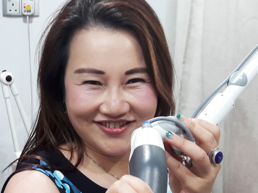 Dr Jennifer Lee at a recent vaginal laser demonstration. Although most of her patients are in their late 40s and 50s, she is seeing a growing number of postpartum women seeking vaginal-tightening procedures. Photo: FotonaSmooth Intimalase