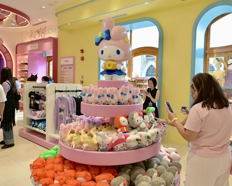 New Sanrio-themed store and cafe now open at Universal Studios Singapore 