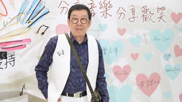 获颁“世界杰出华人艺术家大奖”　胡枫：希望90岁后仍继续努力
