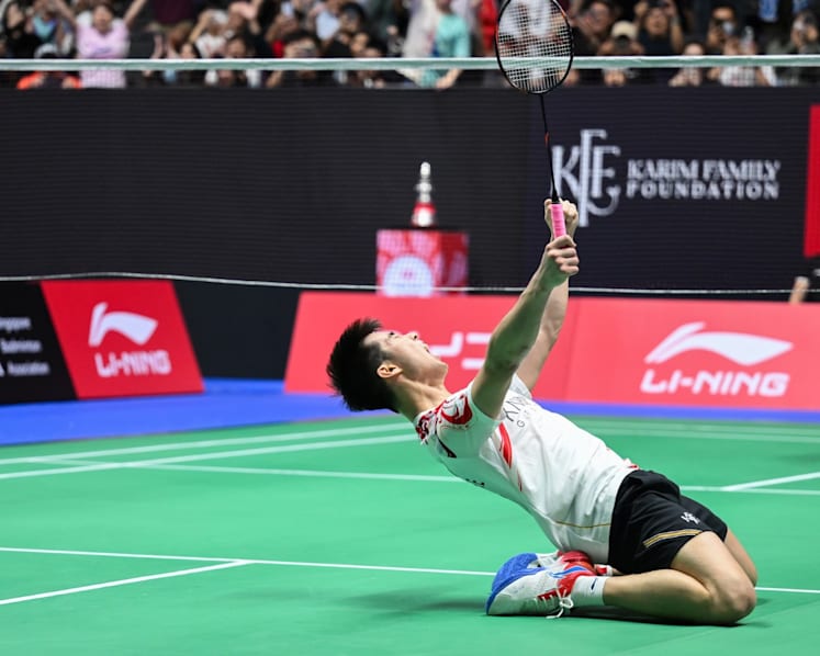 Loh Kean Yew through to Singapore Open quarters, Yeo Jia Min falls to world number 1