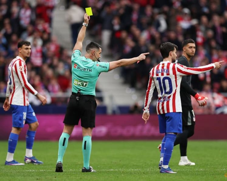 Getafe's Abqar sent off for grabbing Sorloth's genitals