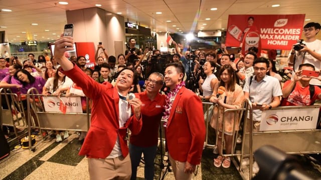 墨士廉与帆船好手们周六将进行水上游行