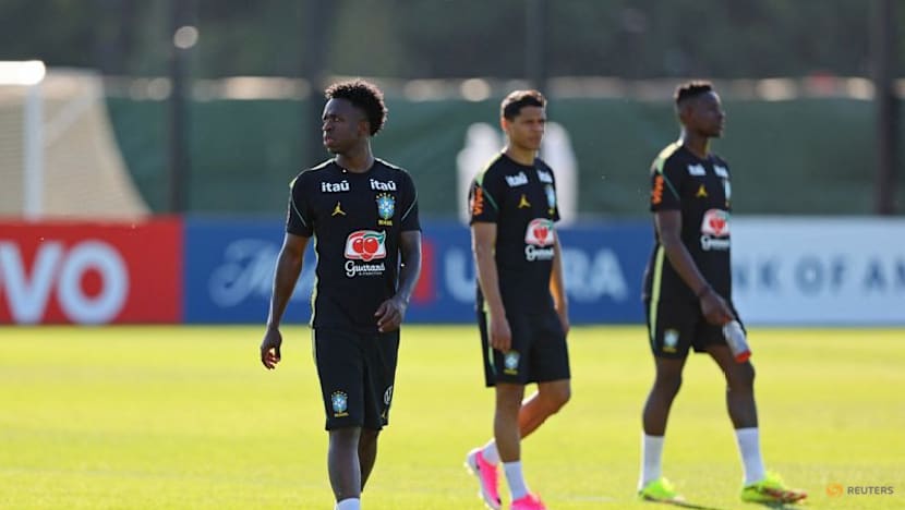 Bruised Brazil face Morocco in heavyweight World Cup opener