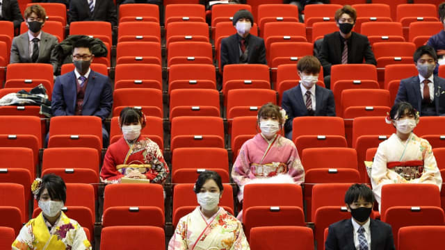 日本新增病例续破10万 写两个多月来新高