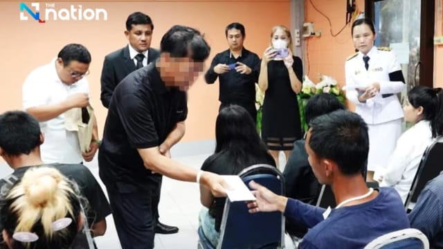 泰国校车起火案 巴士业者道歉承诺赔偿