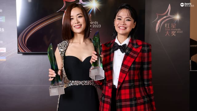 【红星大奖2023】“双玲”终于上神台　陈凤玲3次感恩，林慧玲感叹“10年走来不容易”！