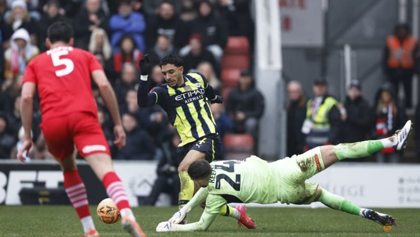 Man City survive wonder goal, Chelsea crash out of FA Cup