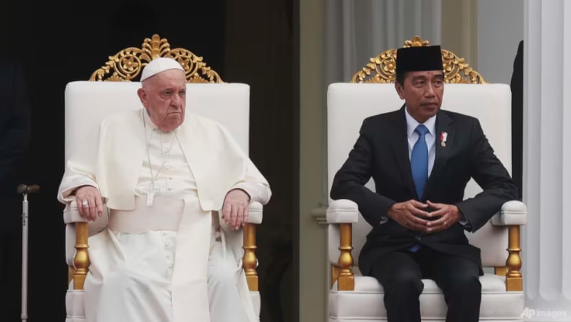 KOMENTAR: Lawatan Pope Francis ke Indonesia jangkaui sikap bertolak ansur antara agama KOMENTAR: Lawatan Pope Francis ke Indonesia jangkaui sikap bertolak ansur antara agama