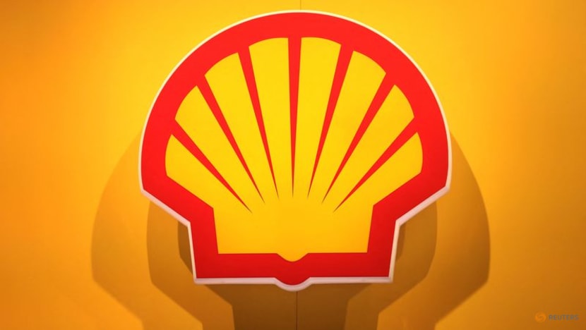 Malaysia PM says Shell to boost its investments in country by $2 billion Malaysia PM says Shell to boost its investments in country by $2 billion