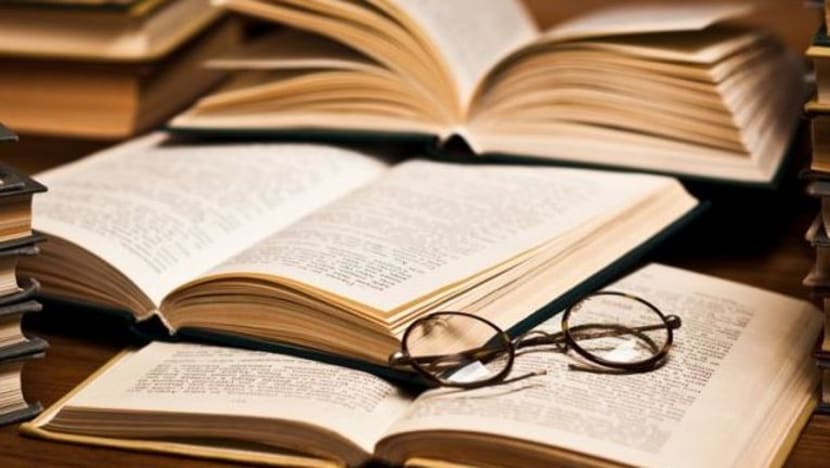 இலக்கியம் தேவையா ?