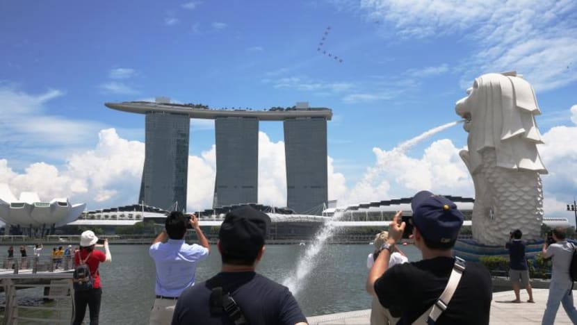 S’pore posts flat population growth; lowest in over 10 years