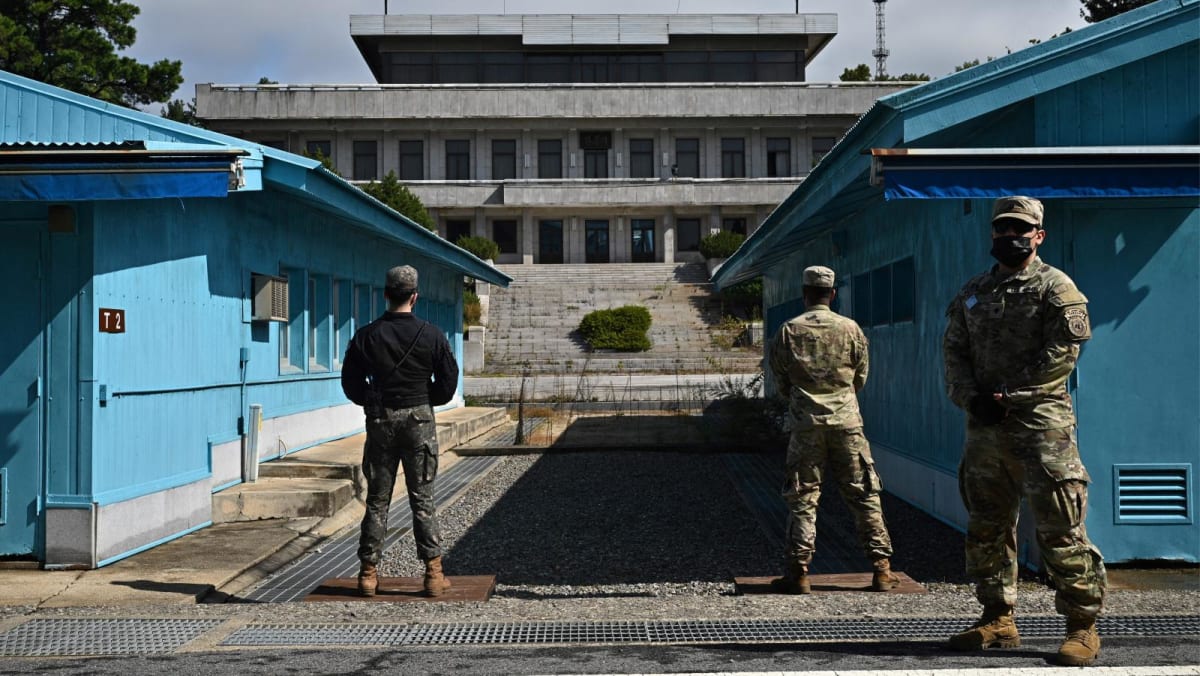 South Korea court finds former officials guilty of forcible return of North Koreans South Korea court finds former officials guilty of forcible return of North Koreans