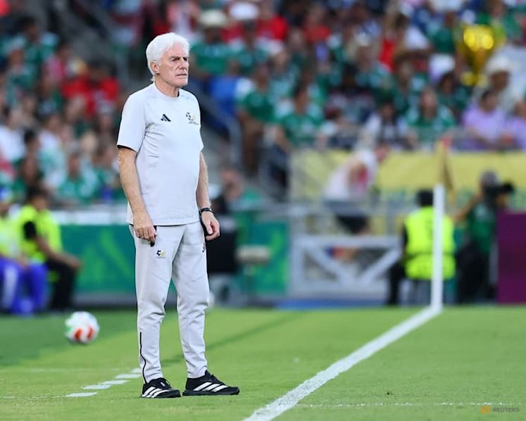 Coach Broos confirms he is leaving South Africa job