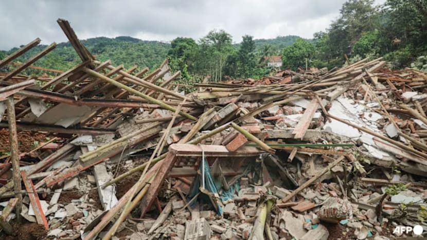 Angka kematian tanah runtuh di Jawa Tengah naik kepada 11
