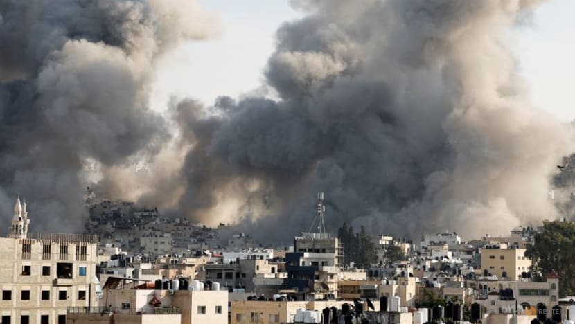 Israeli military blows up buildings in West Bank refugee camp Israeli military blows up buildings in West Bank refugee camp