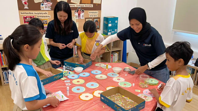 育能小学办“母校愿景”庆典活动 让学生向母校和母亲致敬
