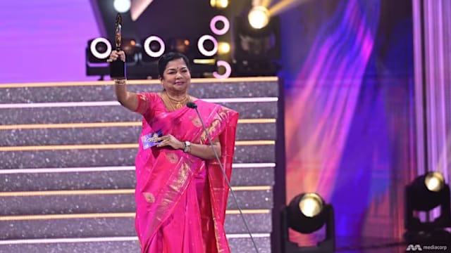 新传媒资深淡米尔新闻主播 荣获终身成就奖