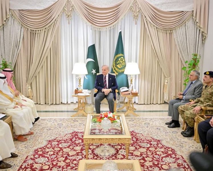 Saudi Arabia backstops Pakistan with $3 billion as UAE debt looms