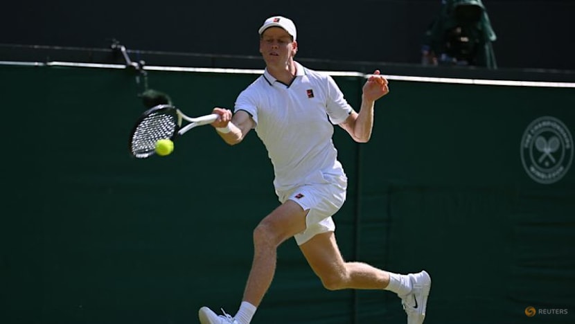 Sinner breezes past Brooksby for place in Wimbledon fourth round