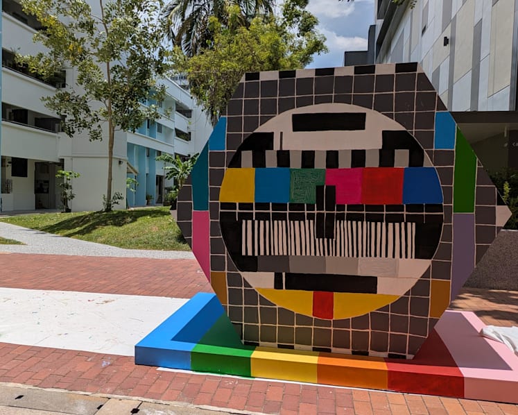 Giant Delight returns with large art installations all over heartland locations in Singapore Giant Delight returns with large art installations all over heartland locations in Singapore
