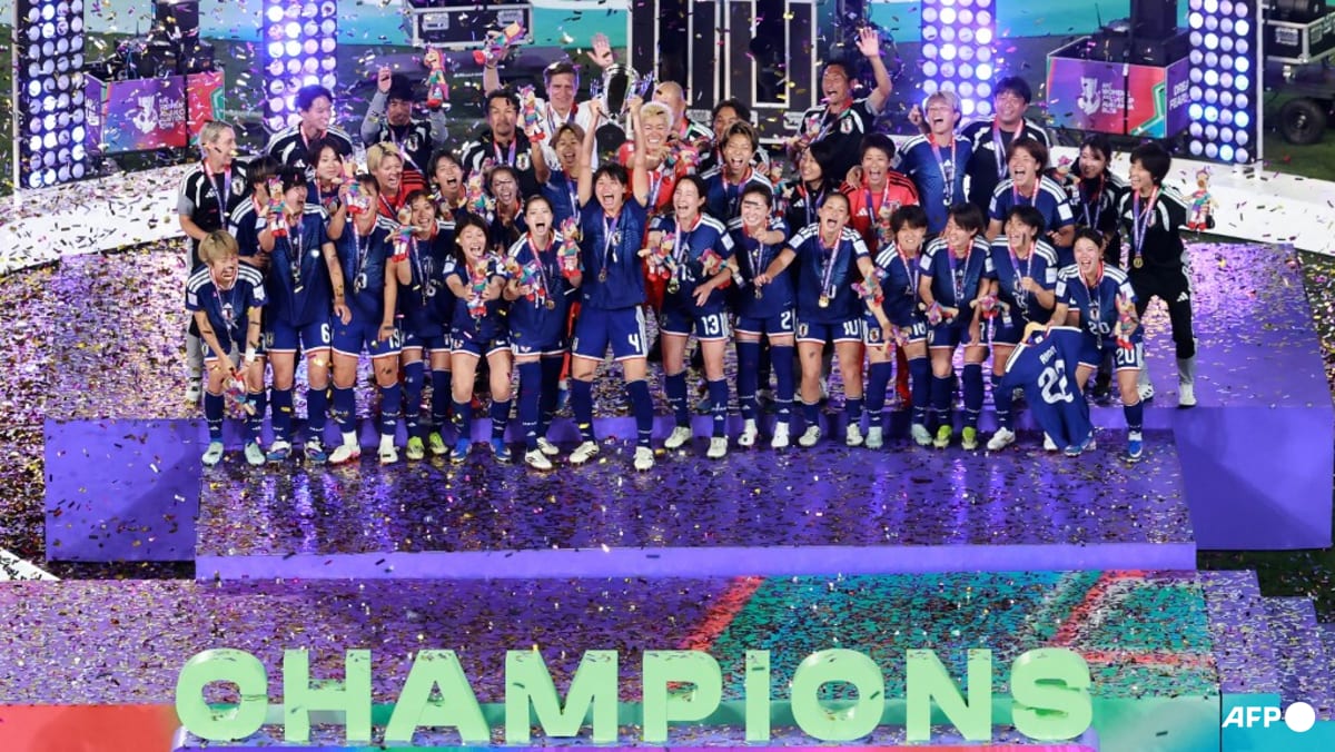 Japan edge hosts Australia 1-0 to win women's Asian Cup
