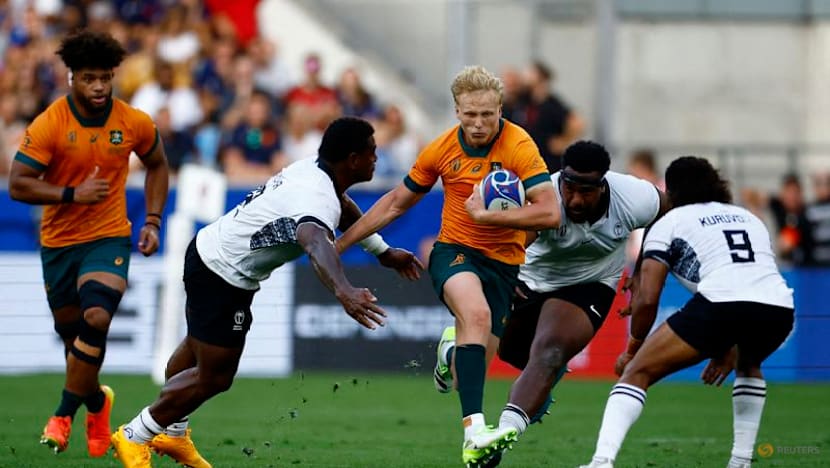 Winless Australia forced into two changes to side against France