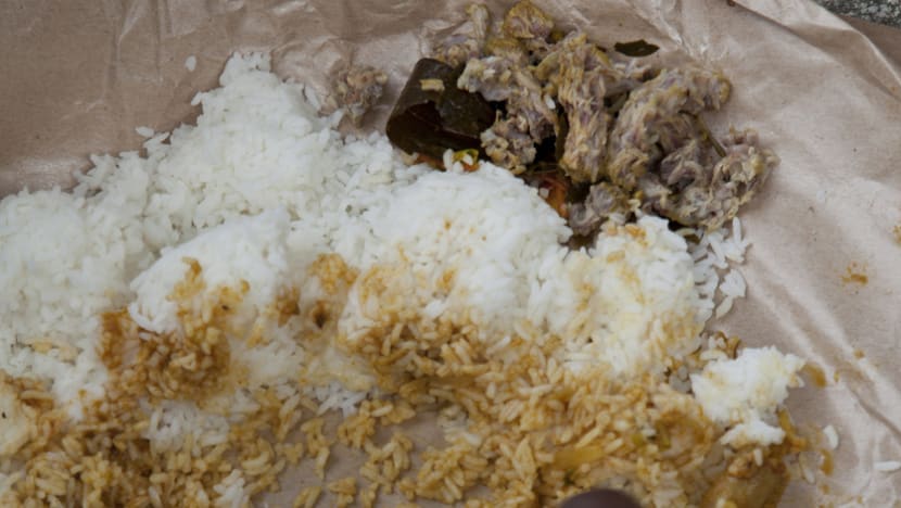 Netizens outraged over foreign worker meals