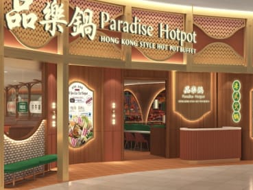 New Paradise Hotpot outlet at VivoCity offering opening promotion of 1 dines free with 2 paying adults