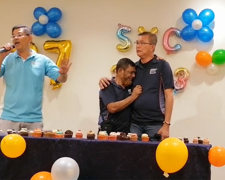 #trending: Heartwarming videos of S'pore firm's farewell party for Bangladeshi migrant worker of 27 years touch netizens