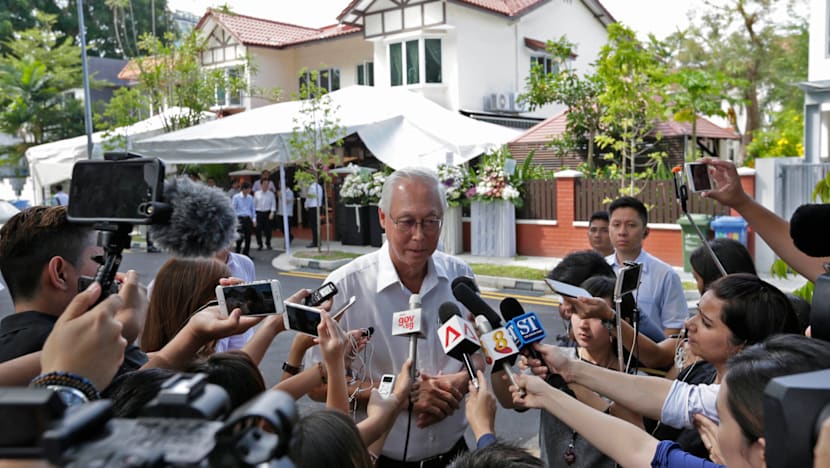 PM Lee, family and friends pay respects to S R Nathan