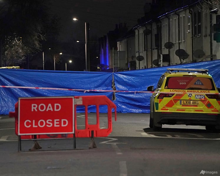 4 children die after intense fire rips through London home  
