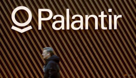 Palantir shares drop in Europe despite earnings beat