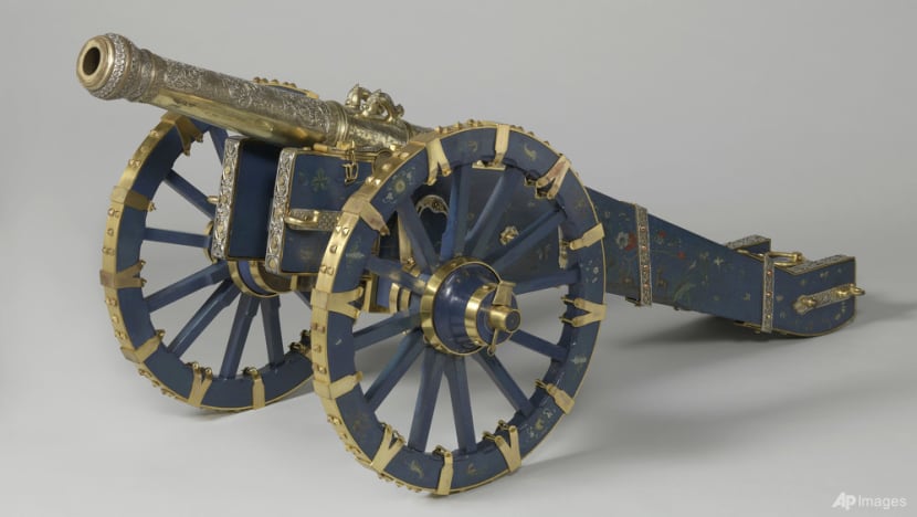 Dutch museums to return art and artefacts looted from Sri Lanka, Indonesia Dutch museums to return art and artefacts looted from Sri Lanka, Indonesia