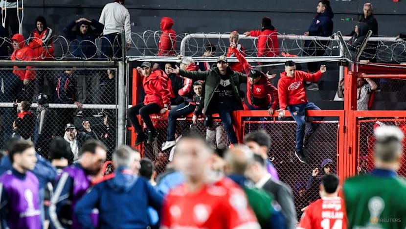 CONMEBOL disqualifies Independiente from Copa Sudamericana after stadium violence