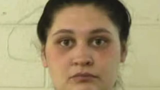 网上为亡儿募款 美国母过后因涉虐儿罪被捕