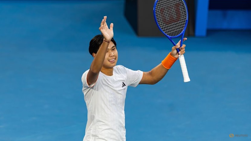 HIGHLIGHTS-Australian Open day 10